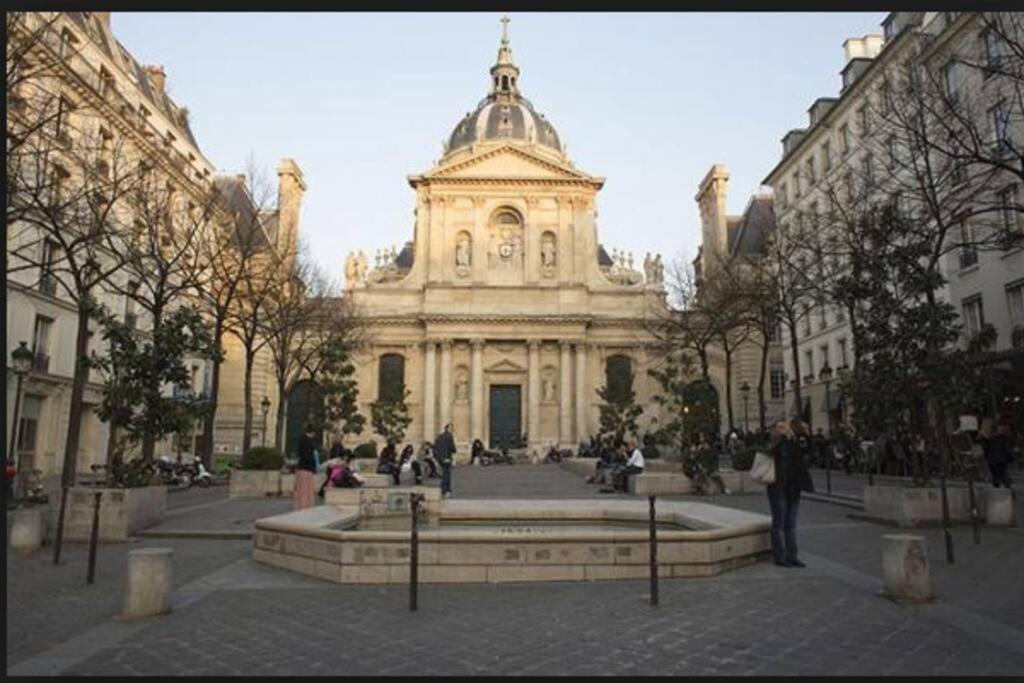 Charmant Studio Au Coeur De París Exterior foto