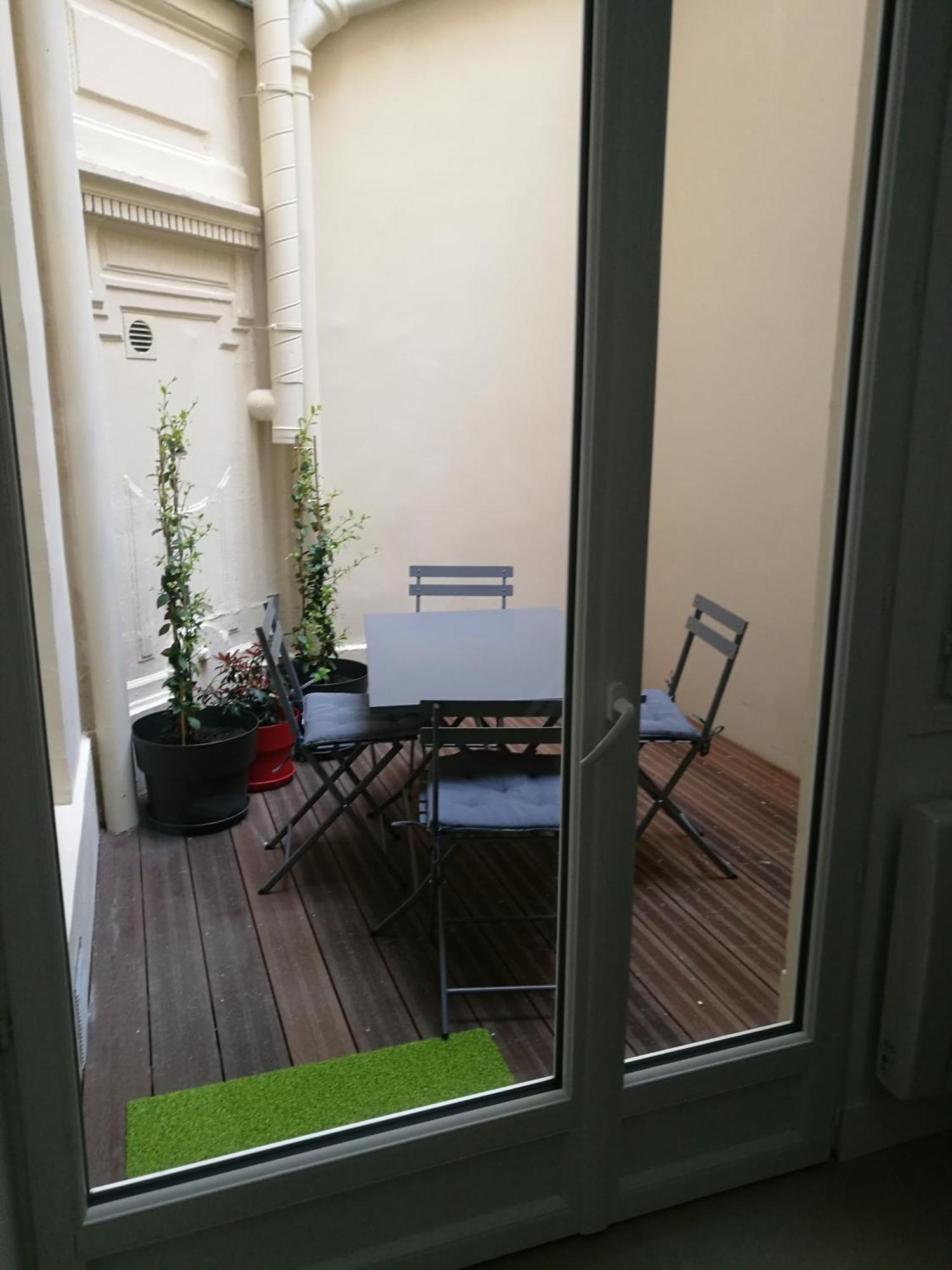 Charmant Studio Au Coeur De París Exterior foto